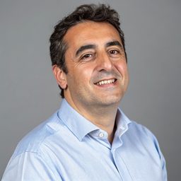 Carlos Vega, agente inmobiliario en RE/MAX Barcelona